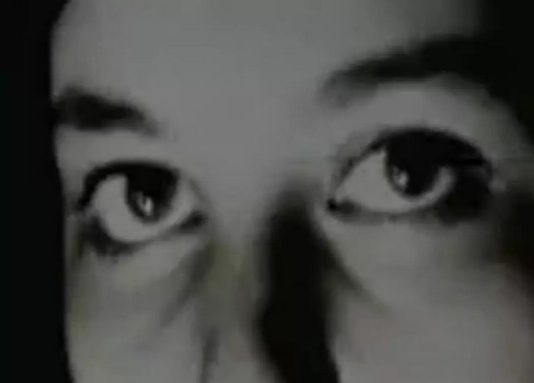 Por esos ojos
